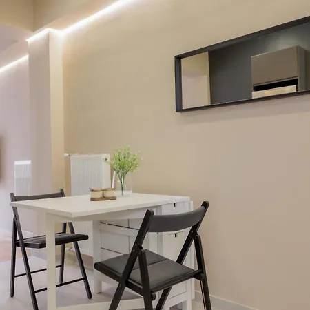 Modern 2Bdr Apt - 2' To Metro - Direct To Acropolis